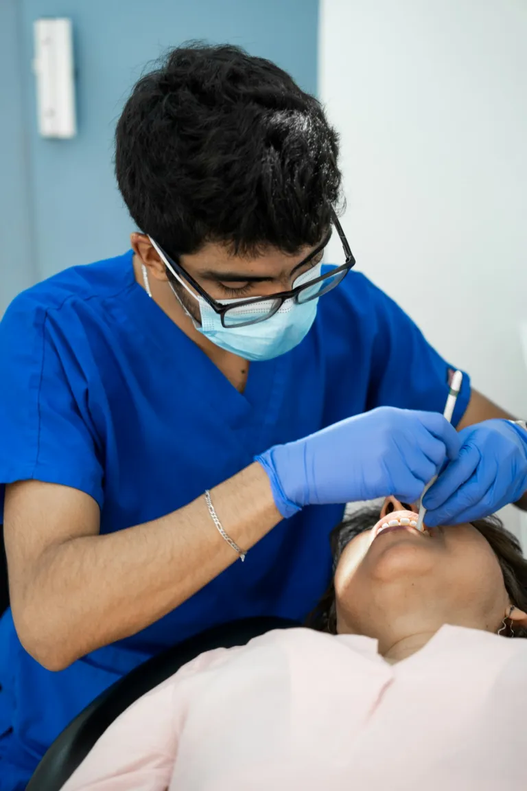 Tooth and wisdom tooth extraction